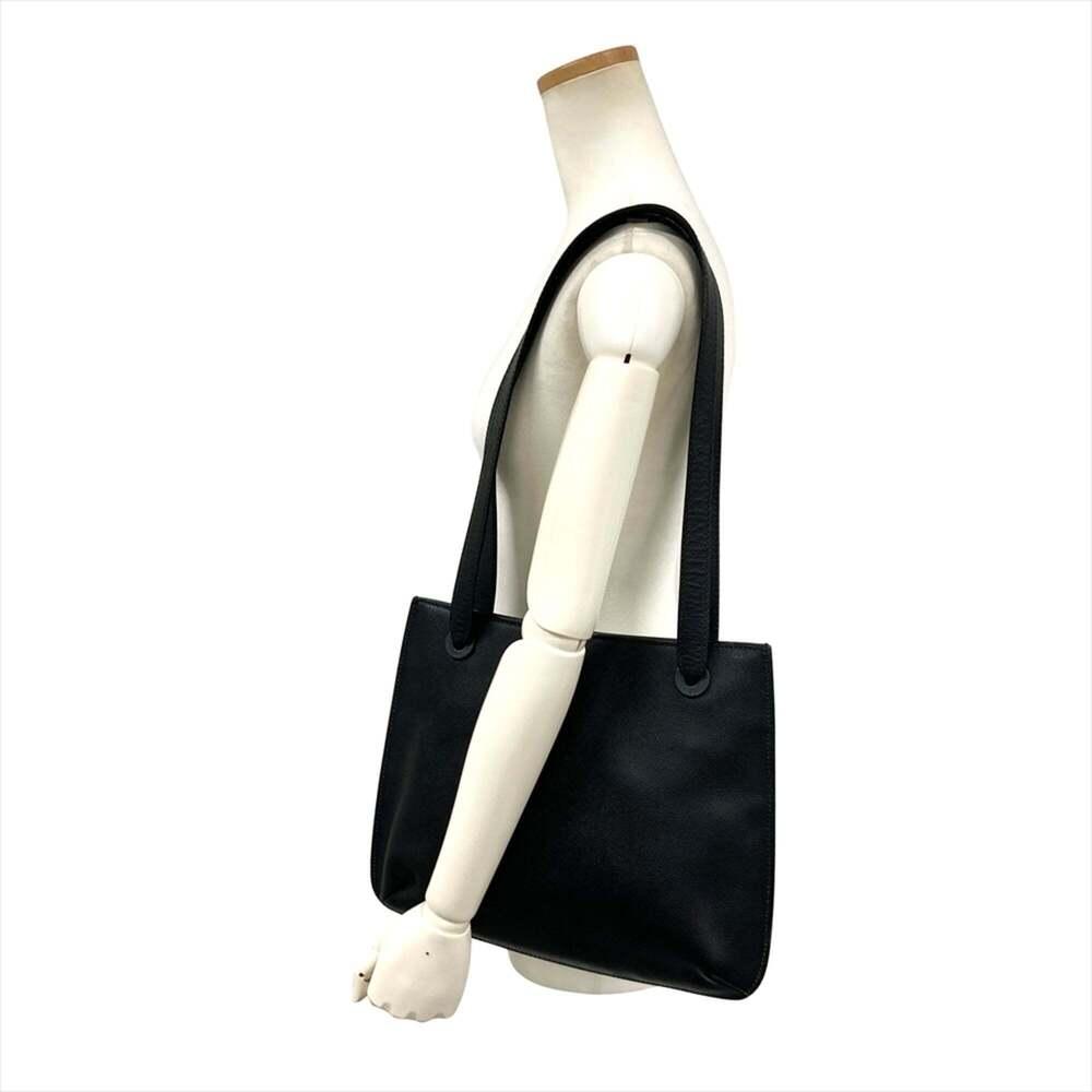 CHANEL Black Caviar Leather Shoulder Bag - Picture 7 of 14